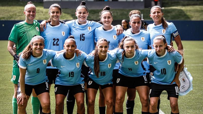 Espe Pizarro marcou un gol no primeiro amigable de Uruguai en Ecuador