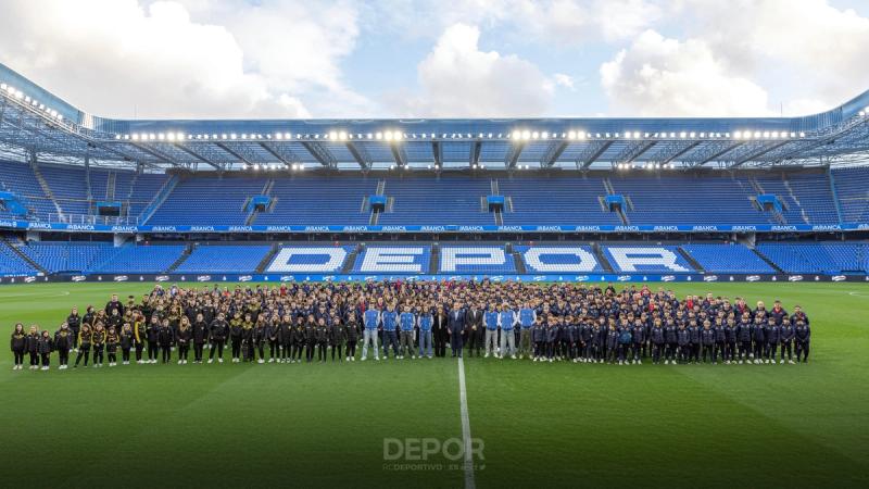 O RC Deportivo homenaxeou a ANOSACANTEIRA 2023-24 cun emotivo acto en ABANCA-RIAZOR