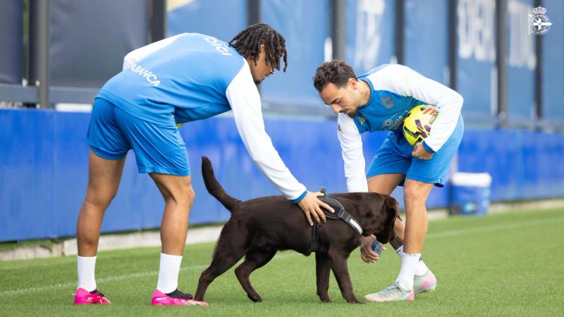 El Dépor prepara desde este miércoles la visita del AD Ceuta FC en el liderato, algo "anecdótico ahora mismo"