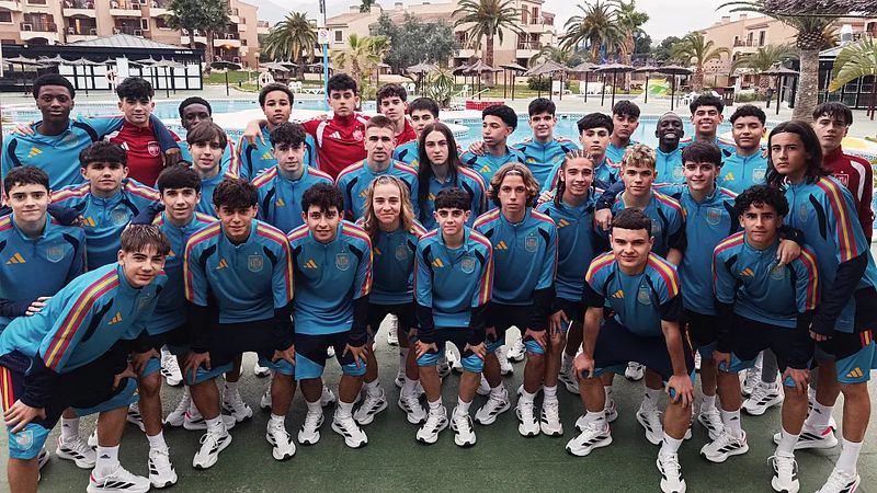 Gael Seijo conclúe este venres 6 de marzo os seus primeiros adestramentos nas categorías inferiores da selección española