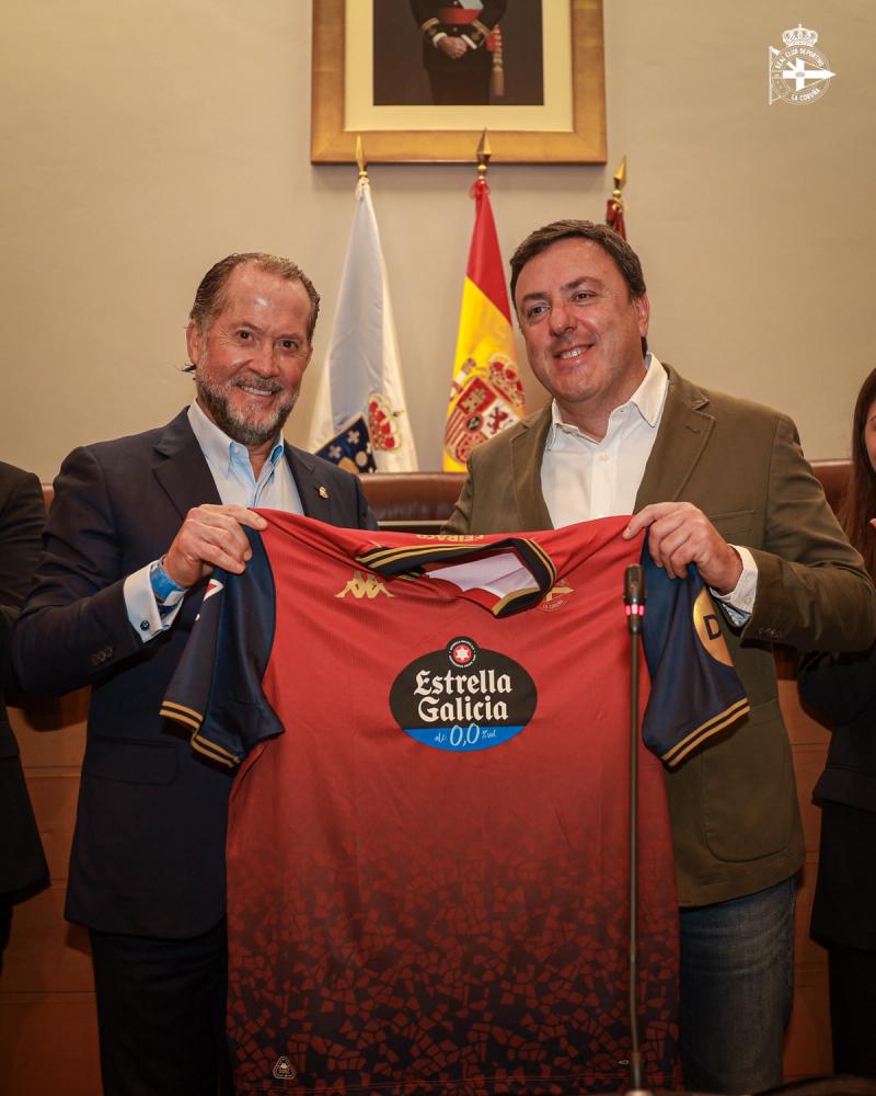 20260526_escotetyformoso.jpg