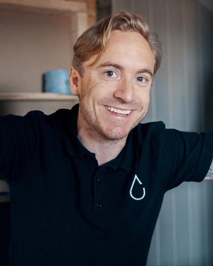 Amund på et prosjekt av Lomundal. Han er daglig leder hos Lomundal.