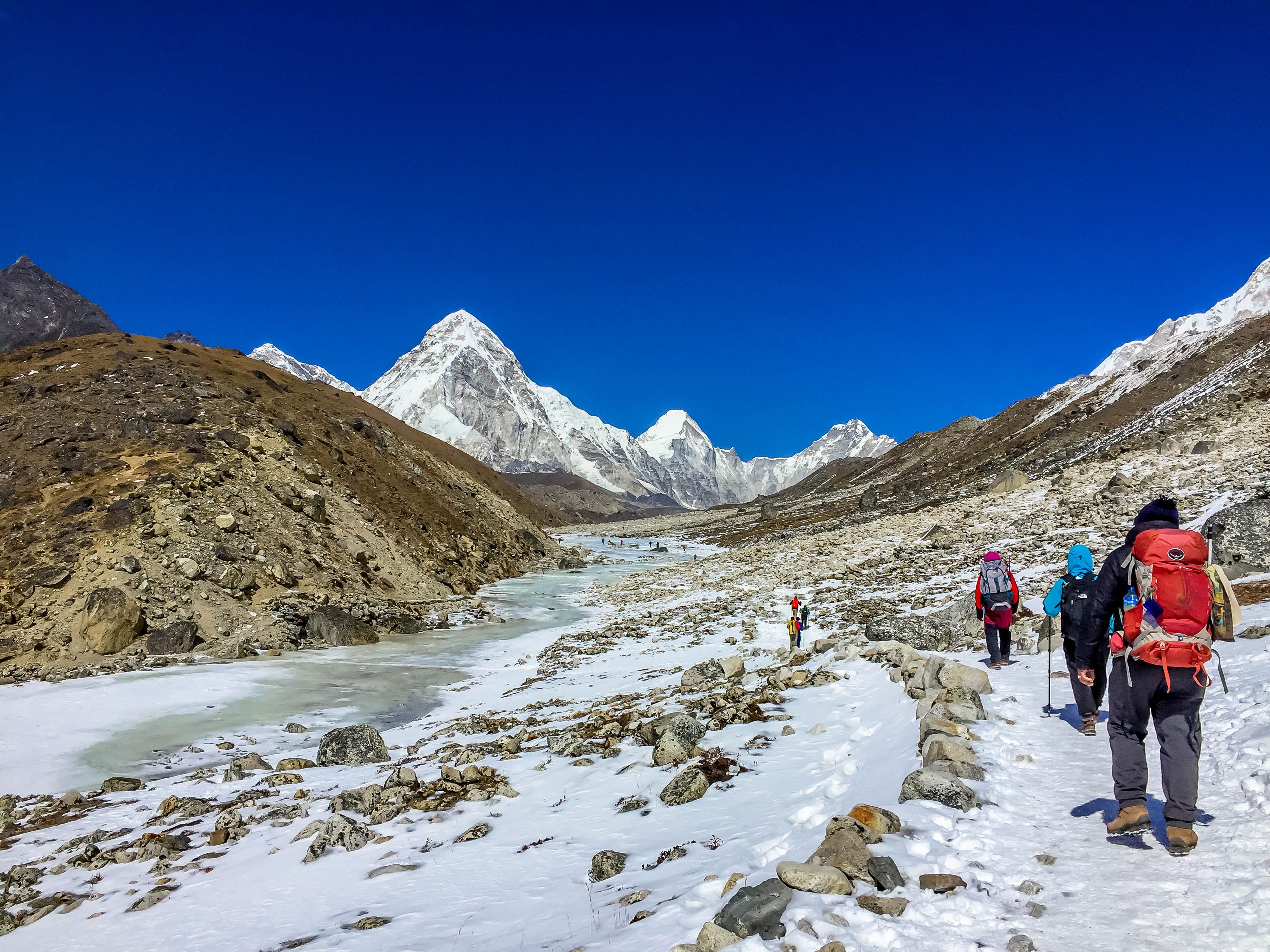 Nepal 2026 Trekking Versicherung: Der vollständige Guide für DACH-Reisende
