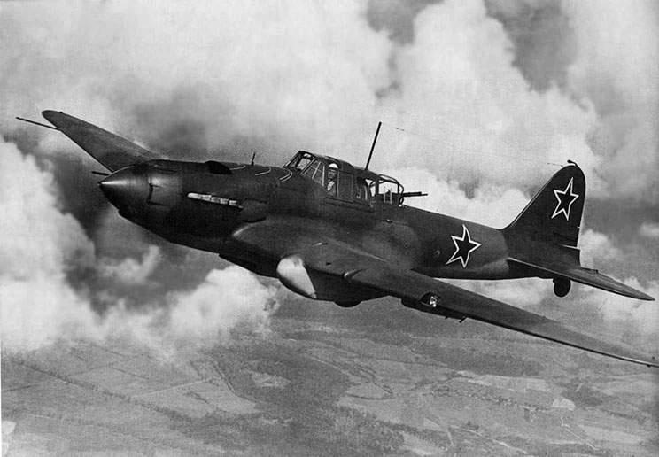 IL-2 Sturmovik (War Thunder)