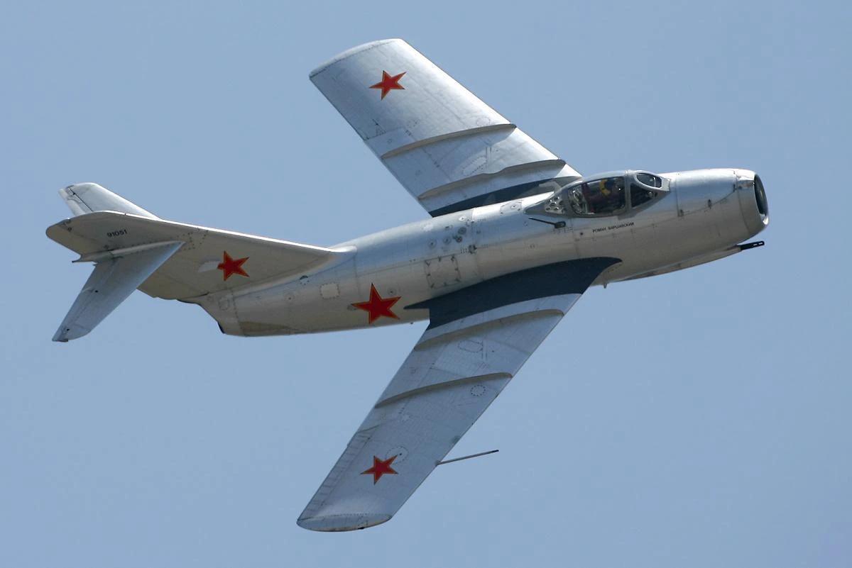 MiG-15bis (War Thunder)