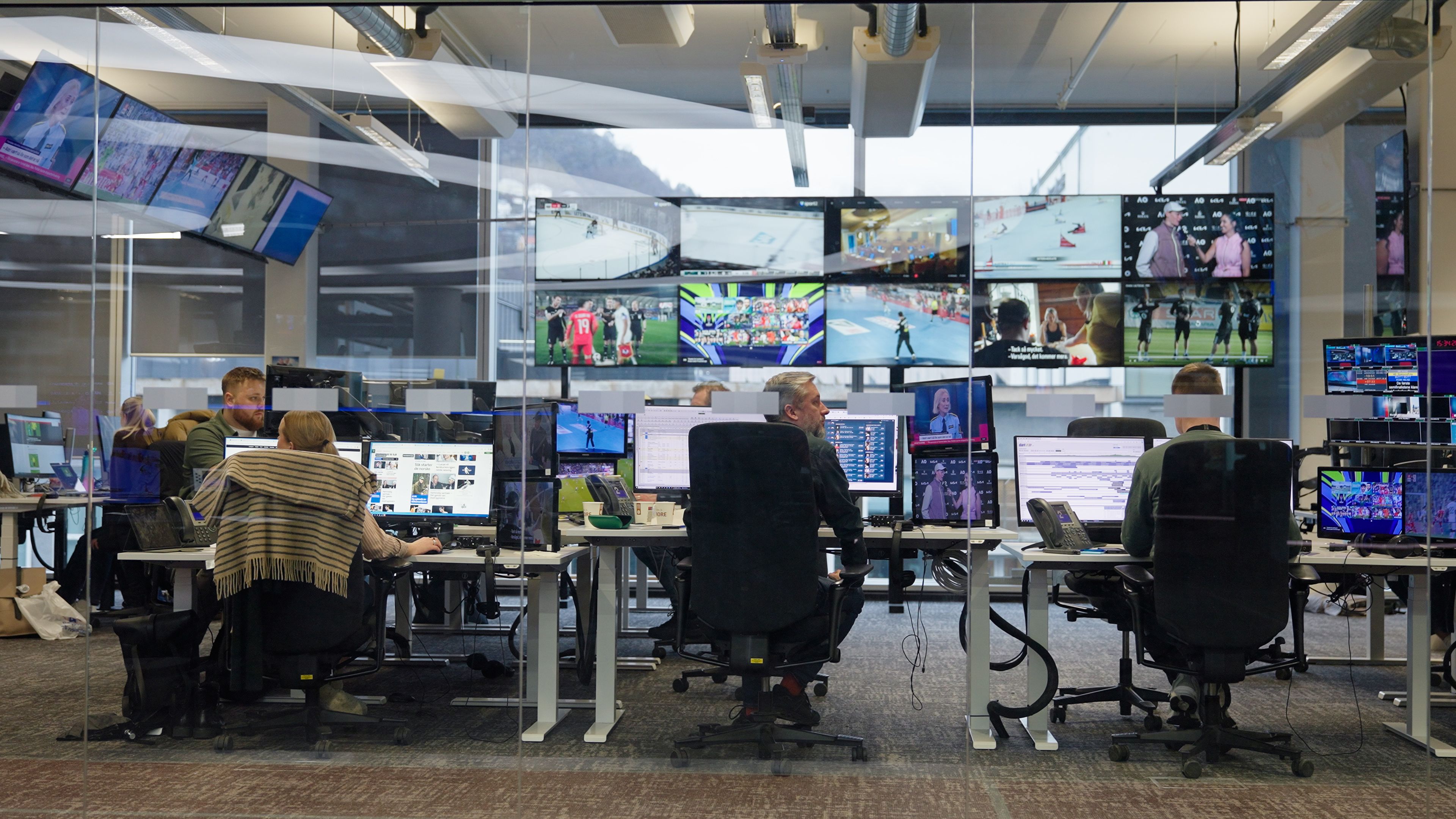 4k Timeline.00_01_31_08.Still005.jpg