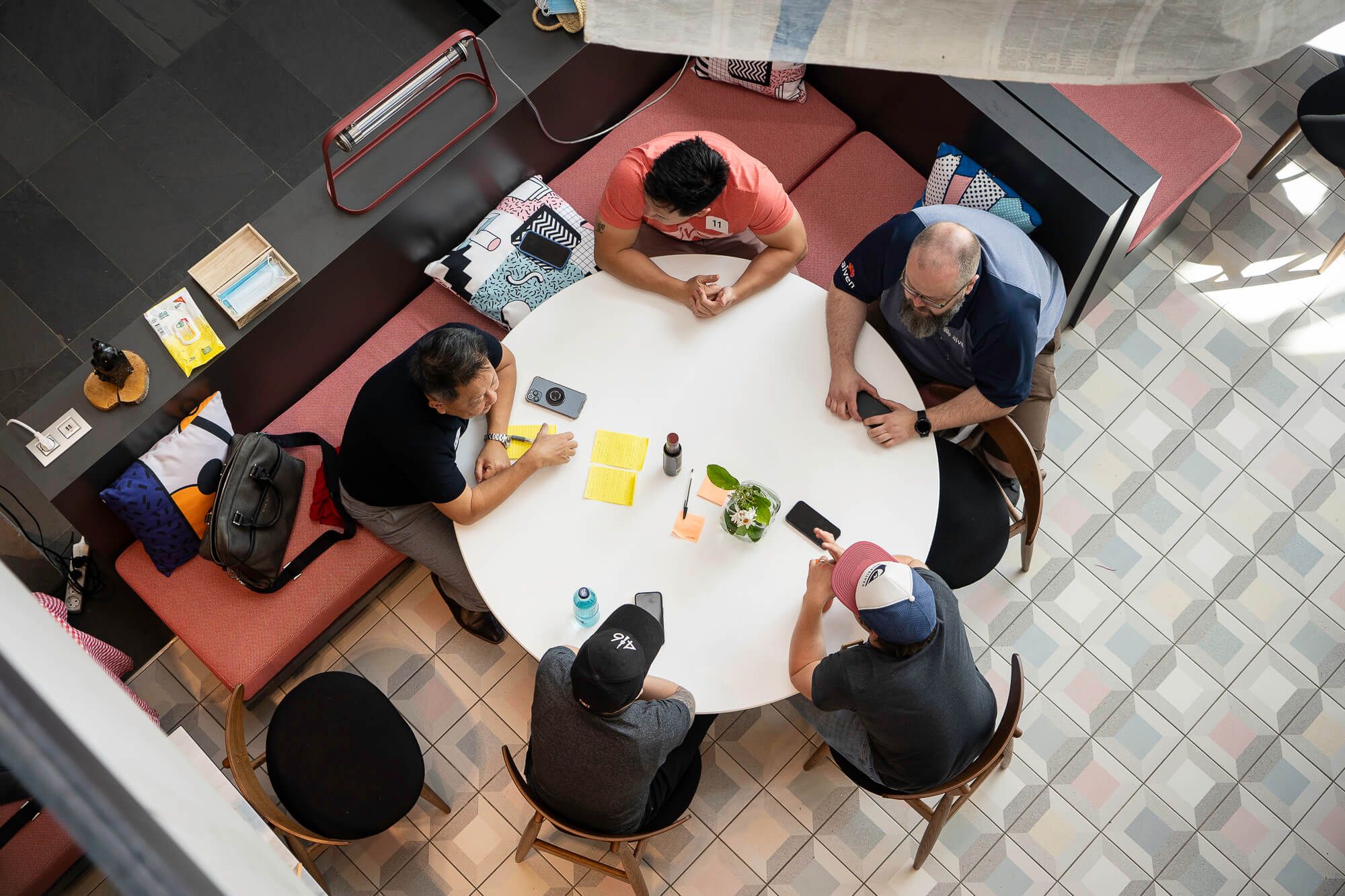 team-discussion-round-table-topview.jpg