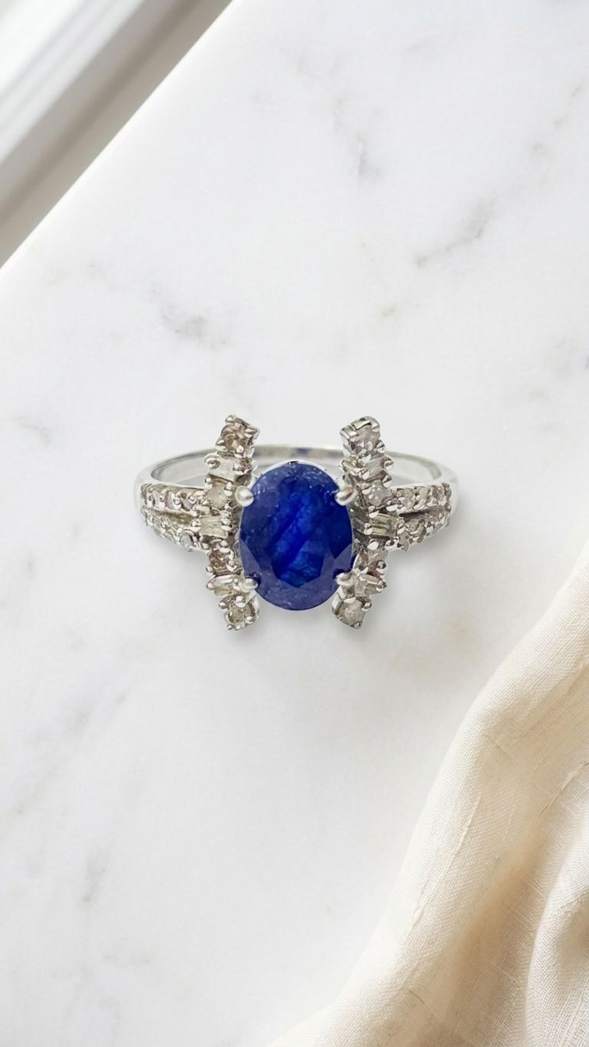 Blue Sapphire Ring view 4 — Rings in 92.5 Sterling Silver