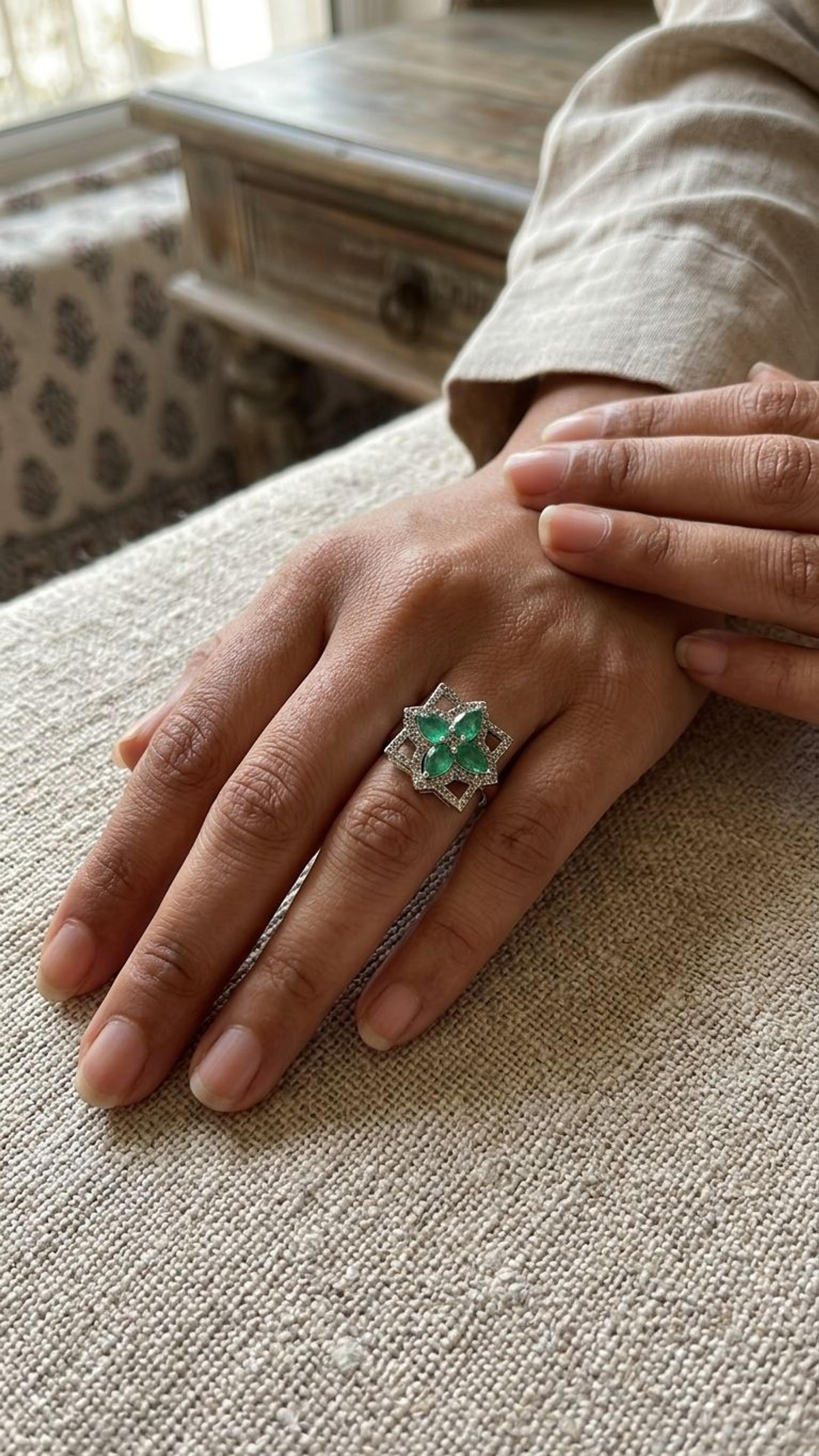Emerald Ring view 3 — Rings in 92.5 Sterling Silver