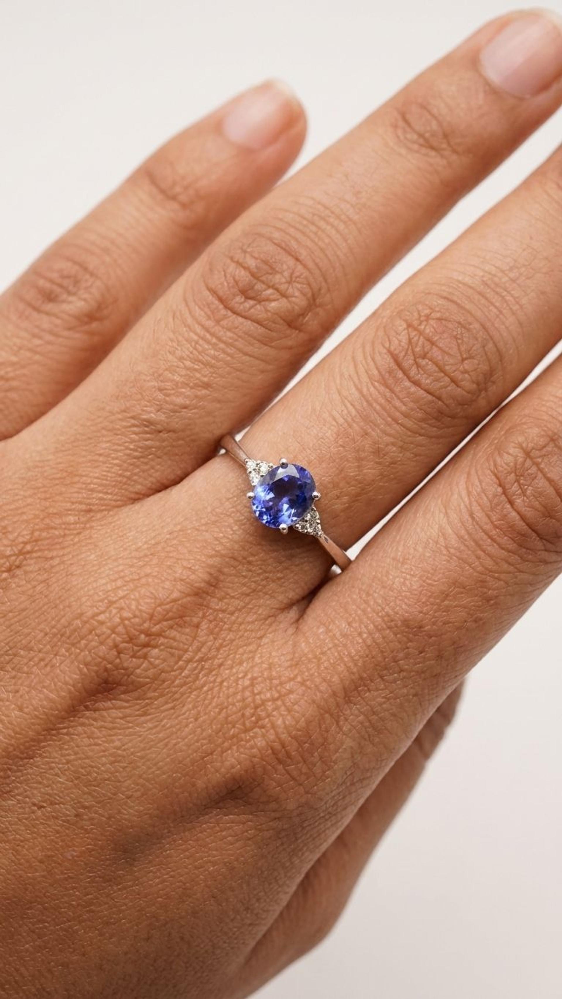 Tanzanite Ring view 3 — Rings in 92.5 Sterling Silver