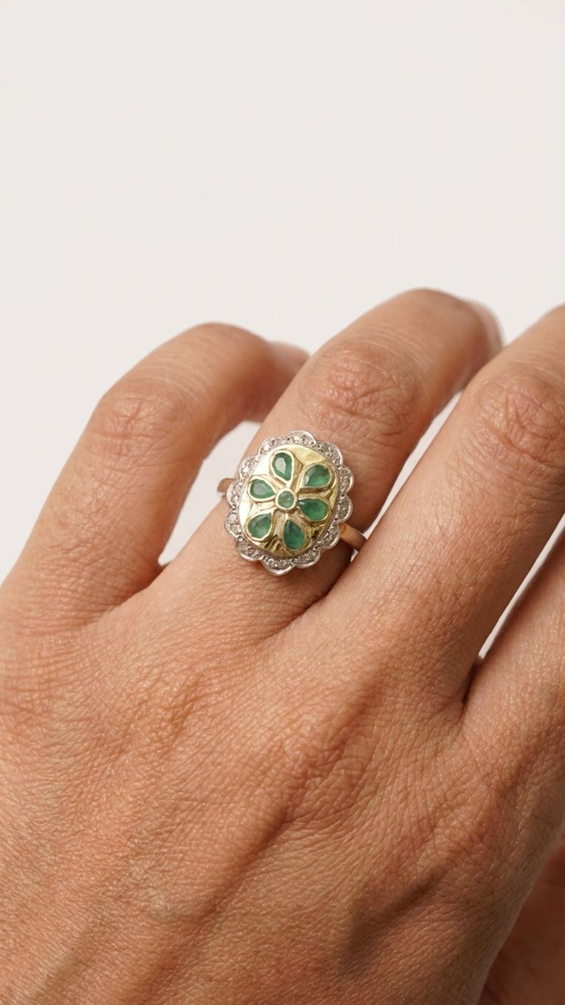 Emerald Ring view 4 — Rings in 92.5 Sterling Silver