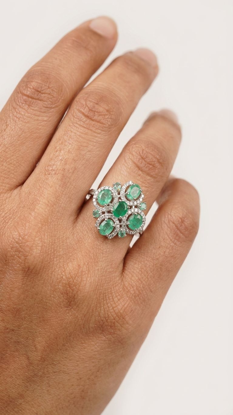 Emerald Ring view 2 — Rings in 92.5 Sterling Silver
