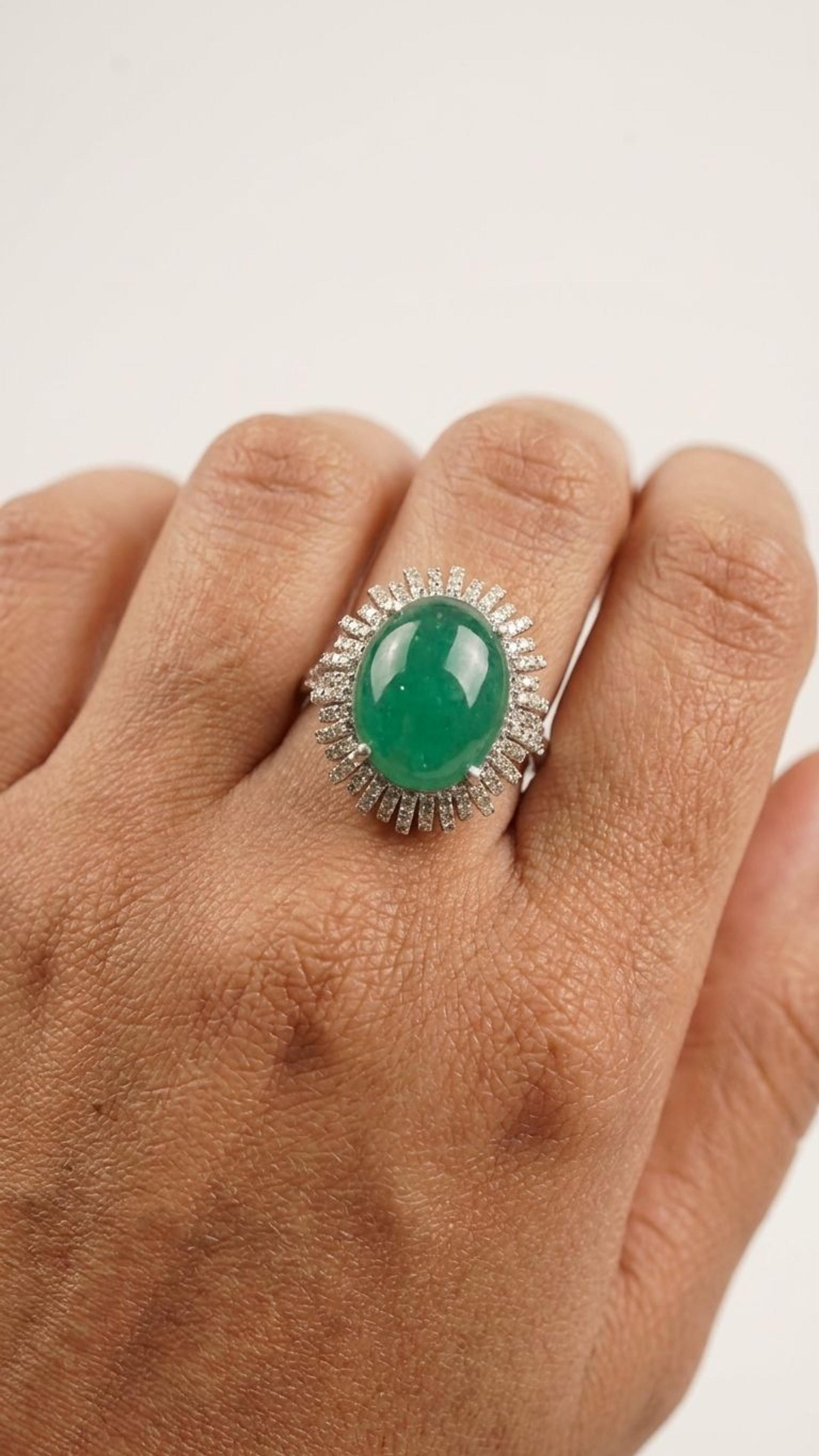 Emerald Ring view 4 — Rings in 92.5 Sterling Silver