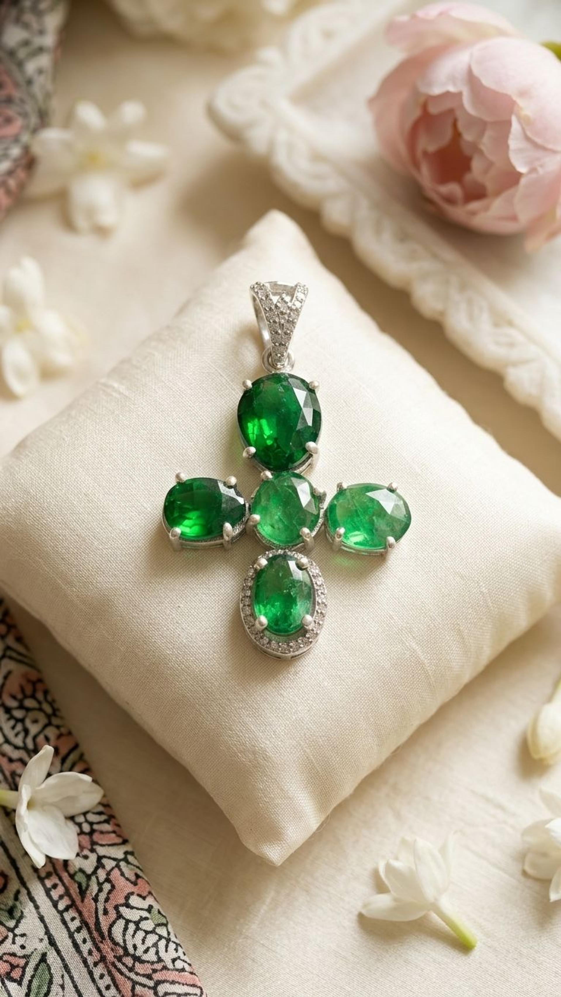 Tsavorite Tsavorite Pendant — 92.5 Sterling Silver