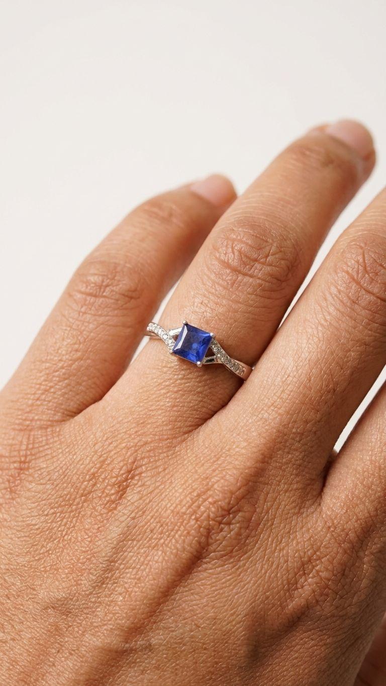 Blue Sapphire Blue Sapphire Ring in 92.5 Sterling Silver — Surya Jewellers Jaipur