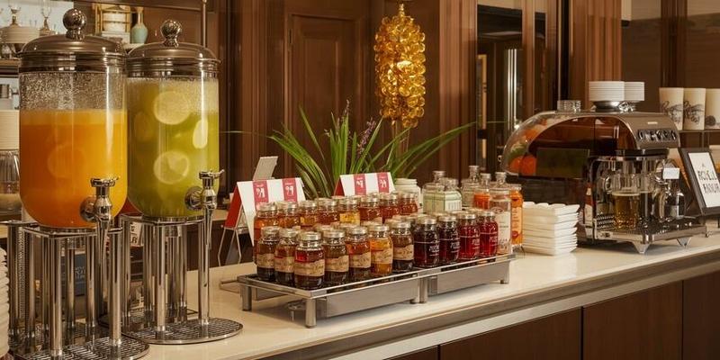 Premium drankopties verrijken het ontbijtbuffet