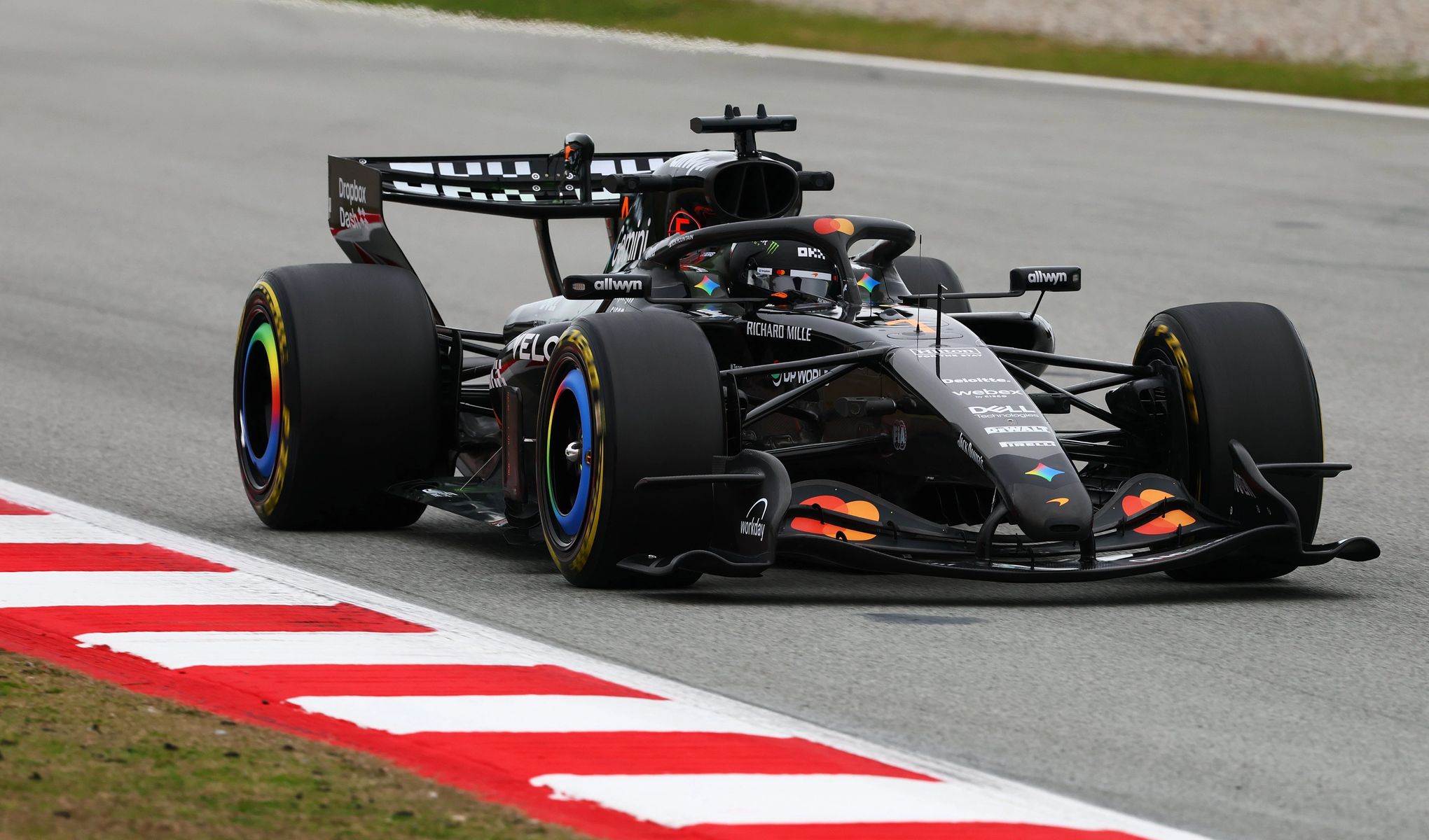 Що таке шейкдаун болідів у Формулі 1