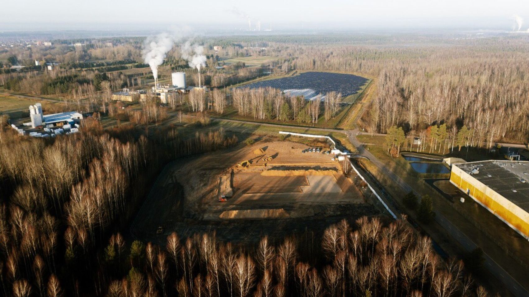 ліс і місцевість навколо Проекту DC7 від Tet