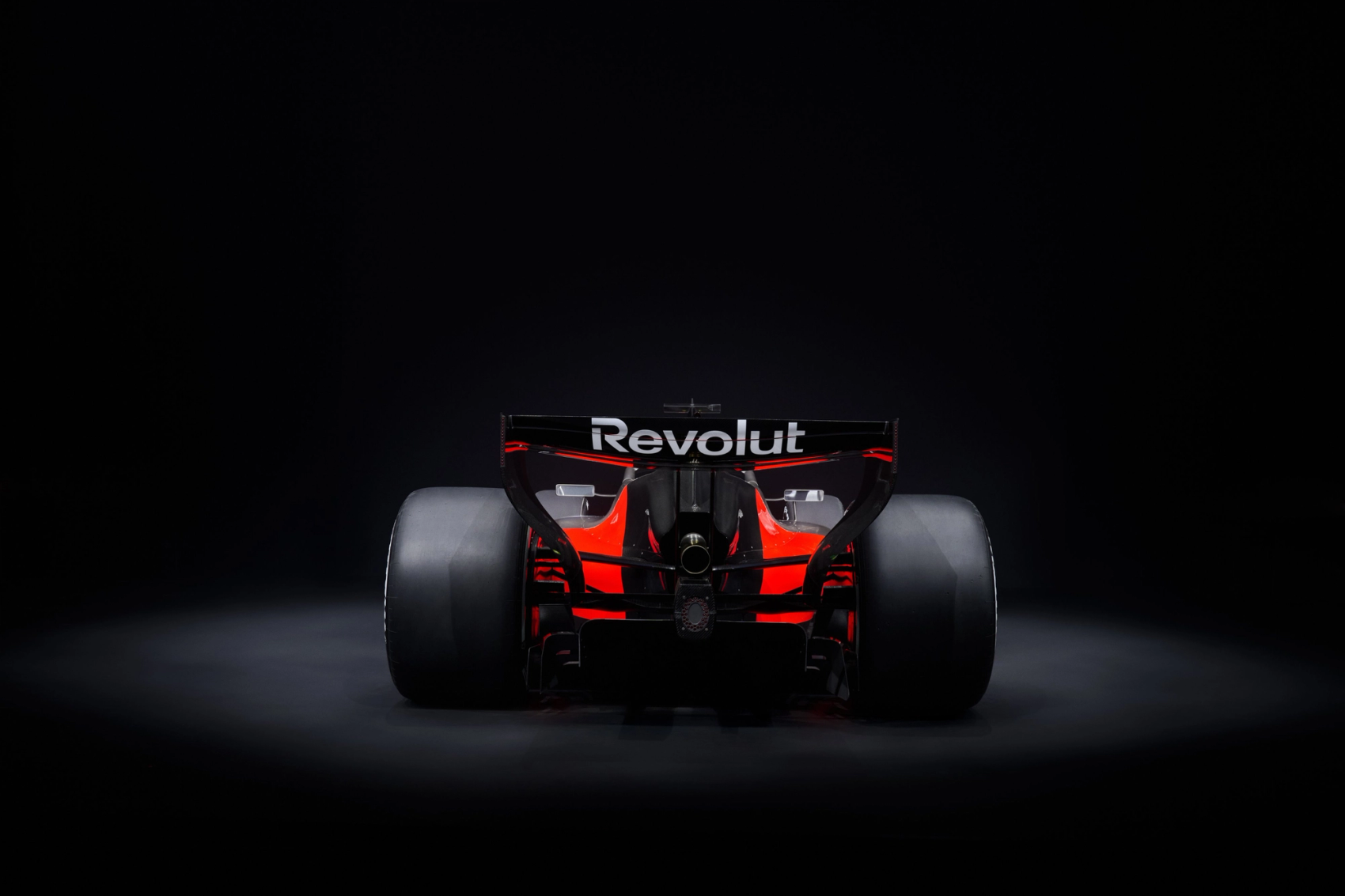 вигляд боліду audi з заду