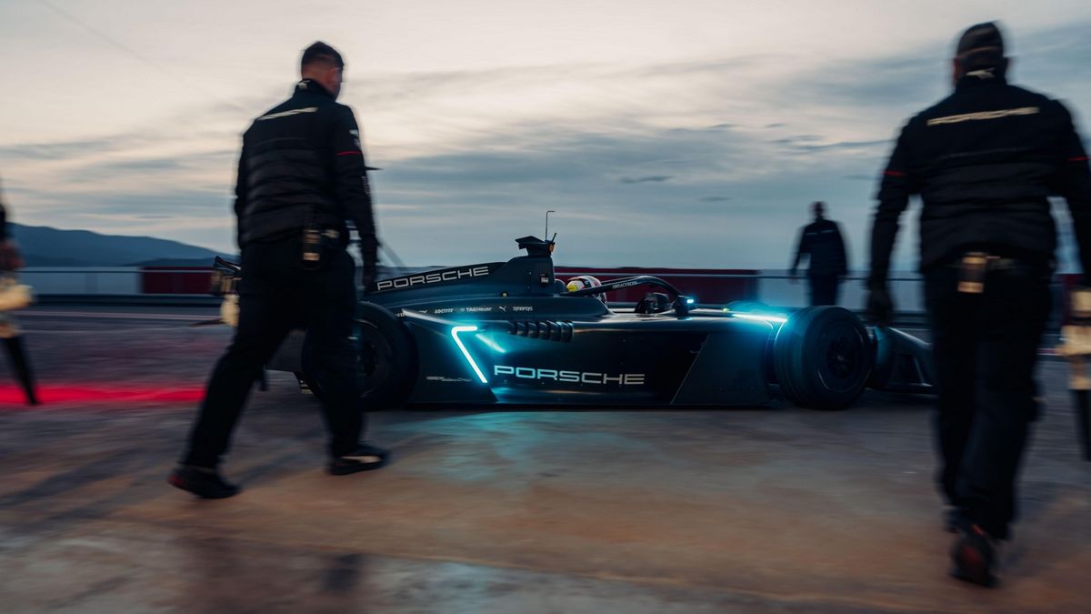Тести Porsche Formula E Gen4