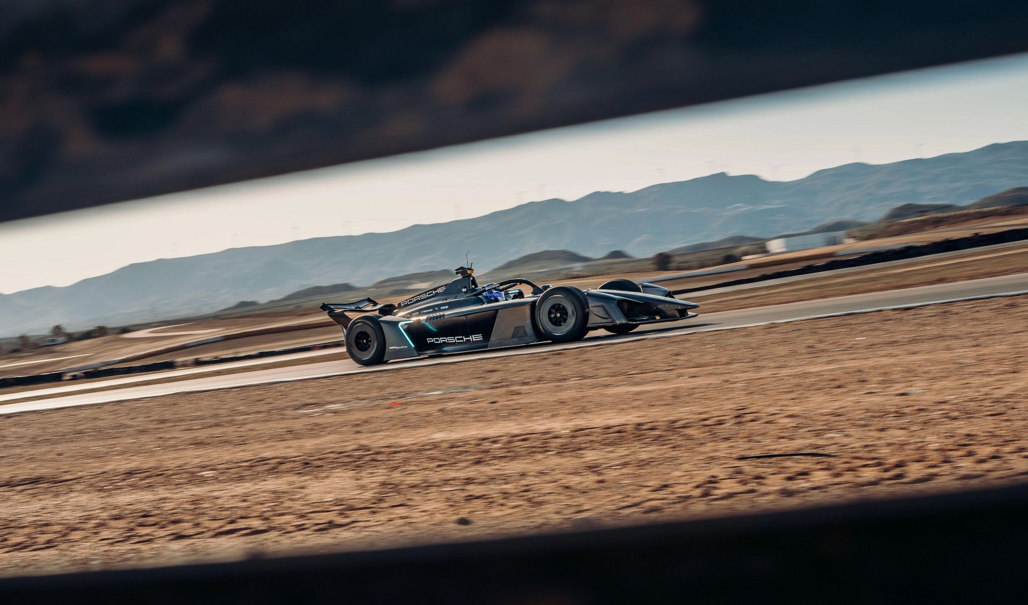 Porsche тестує болід Formula E Gen4