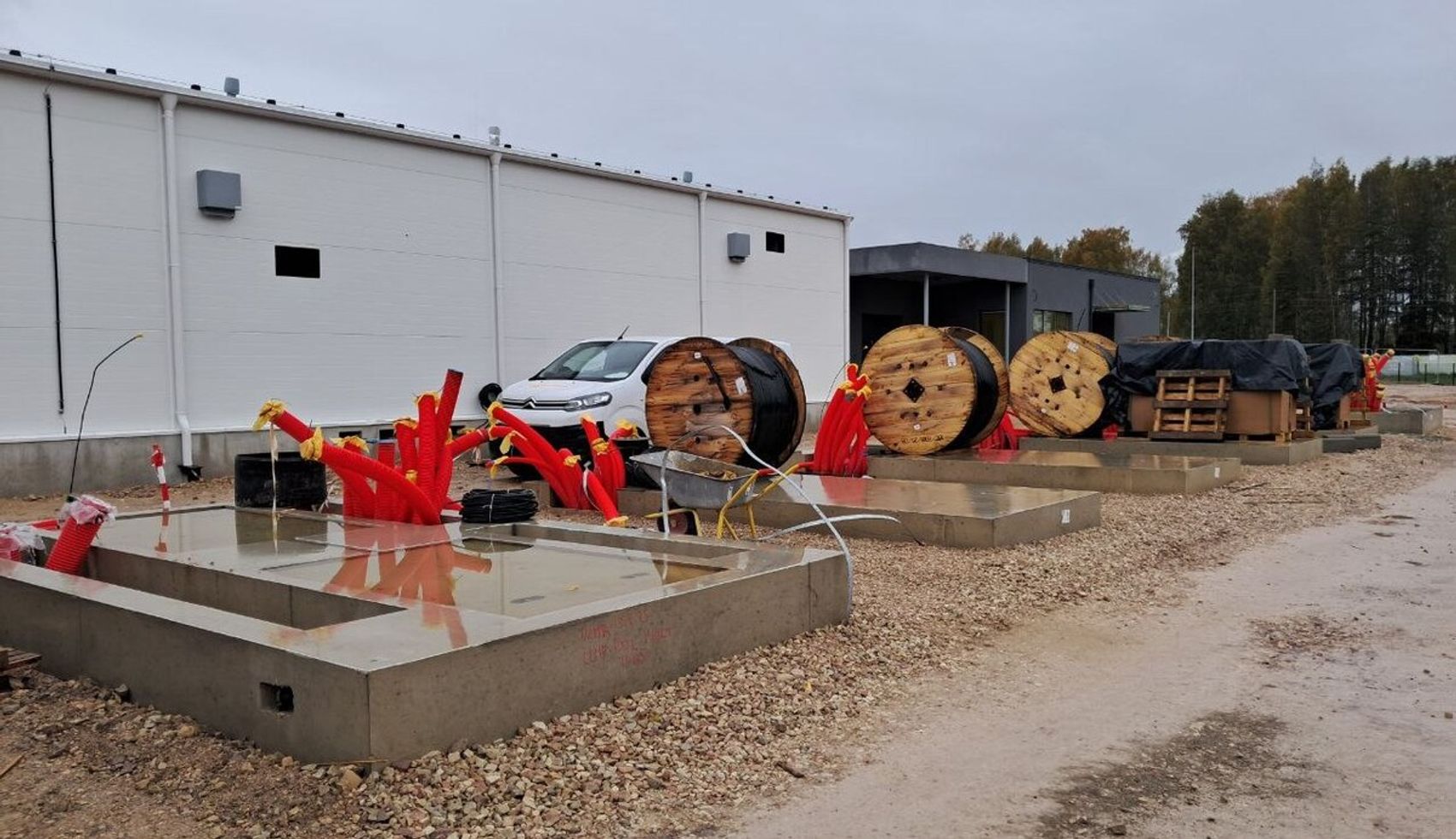 будівництво DC7 від Tet