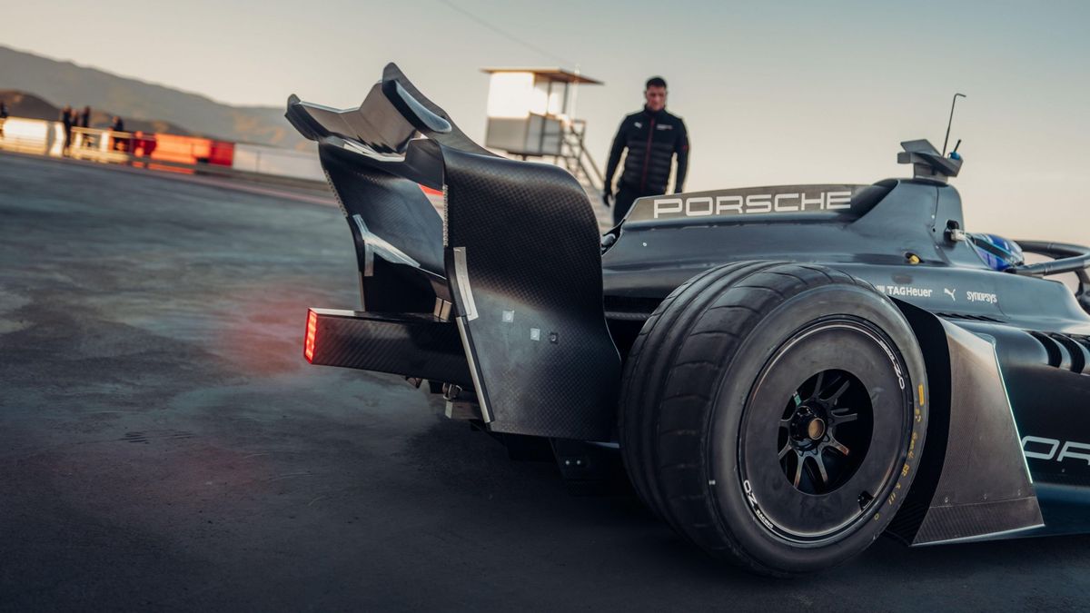 Тести Porsche Formula E Gen4