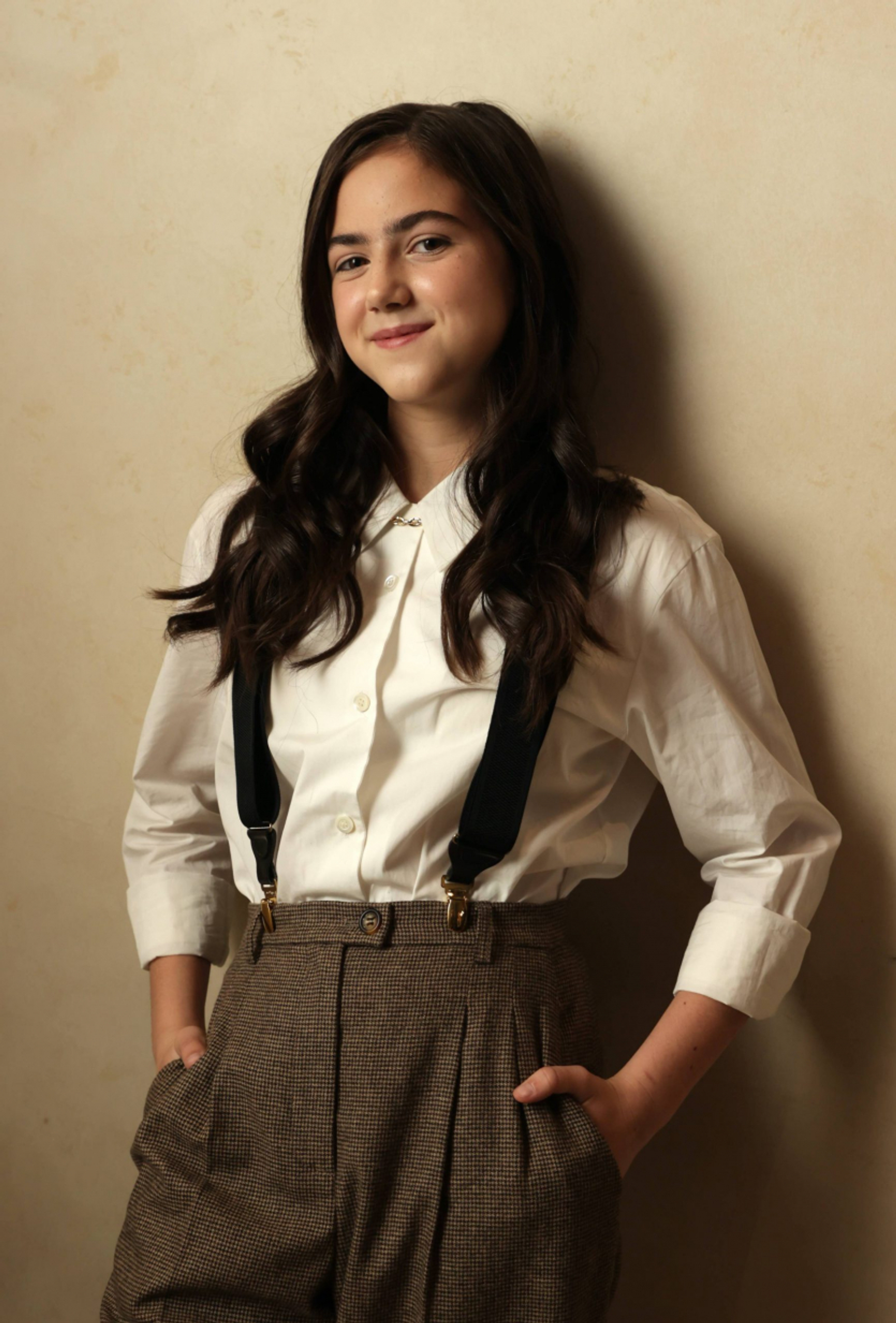 Abby Ryder Fortson - Велма Дінклі