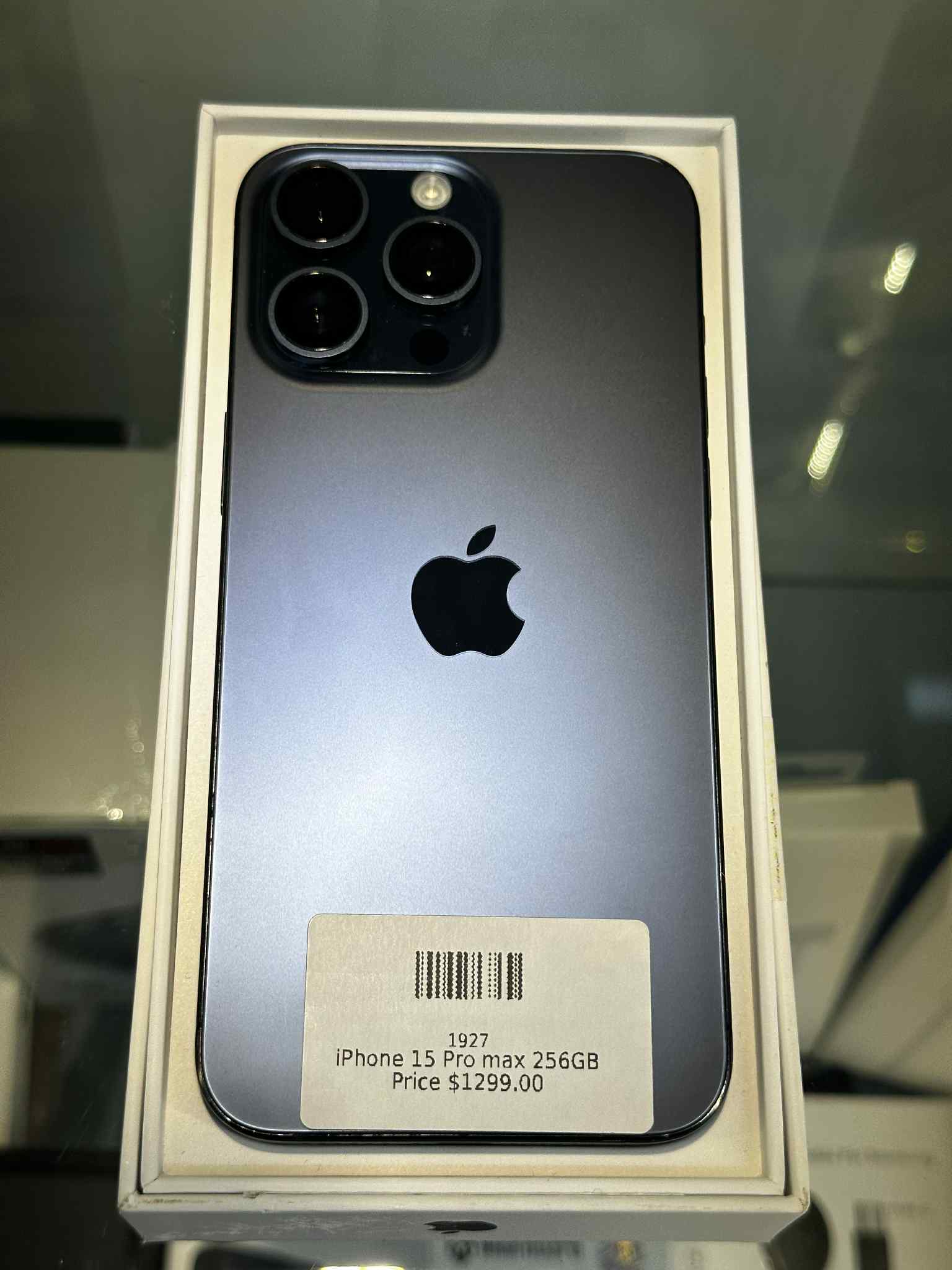 iPhone 15 Pro Max 256GB