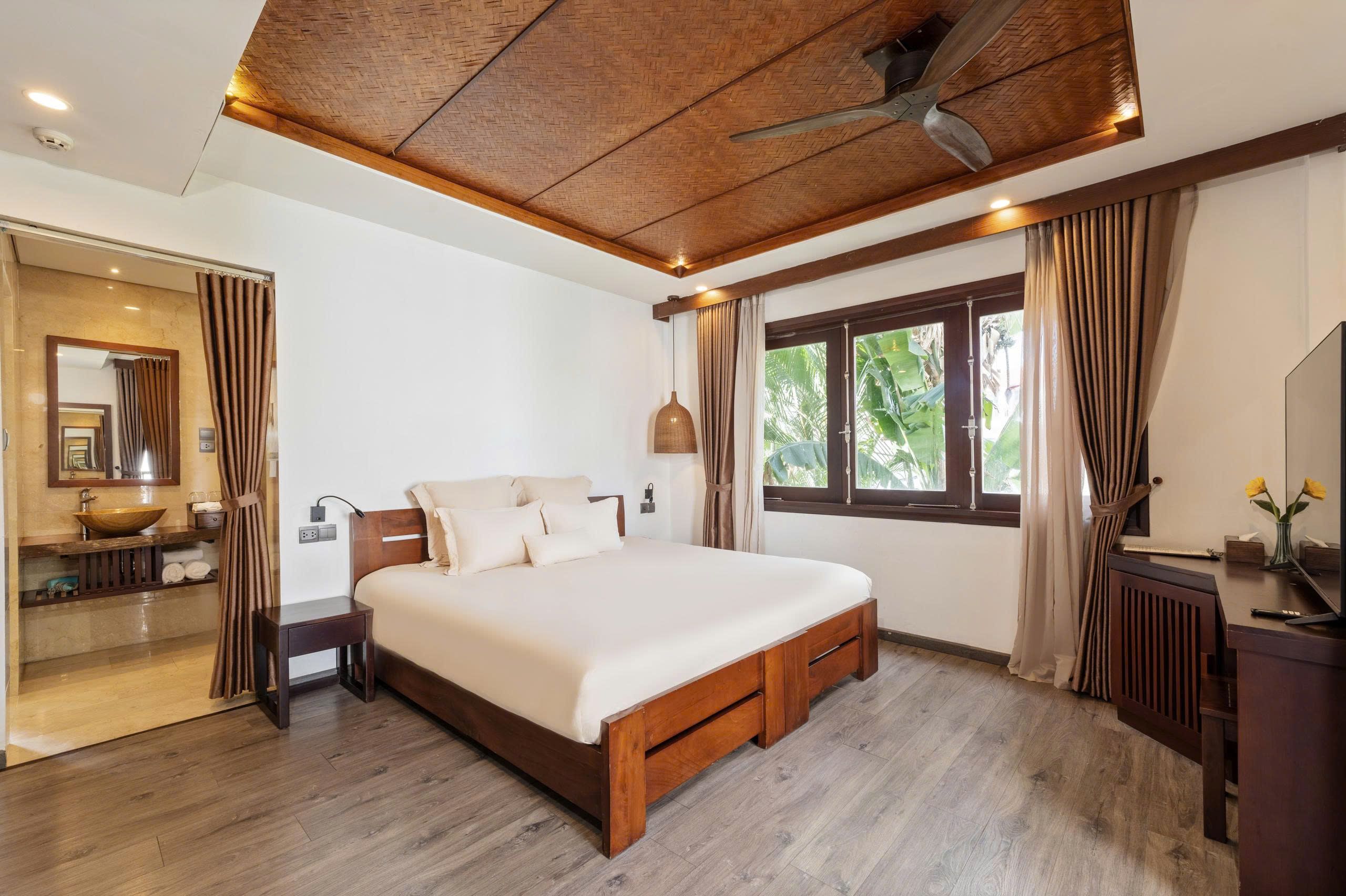 Club Deluxe — ảnh 3