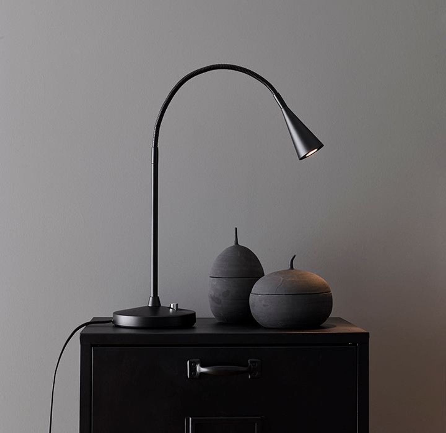 Ledro table lamp H466