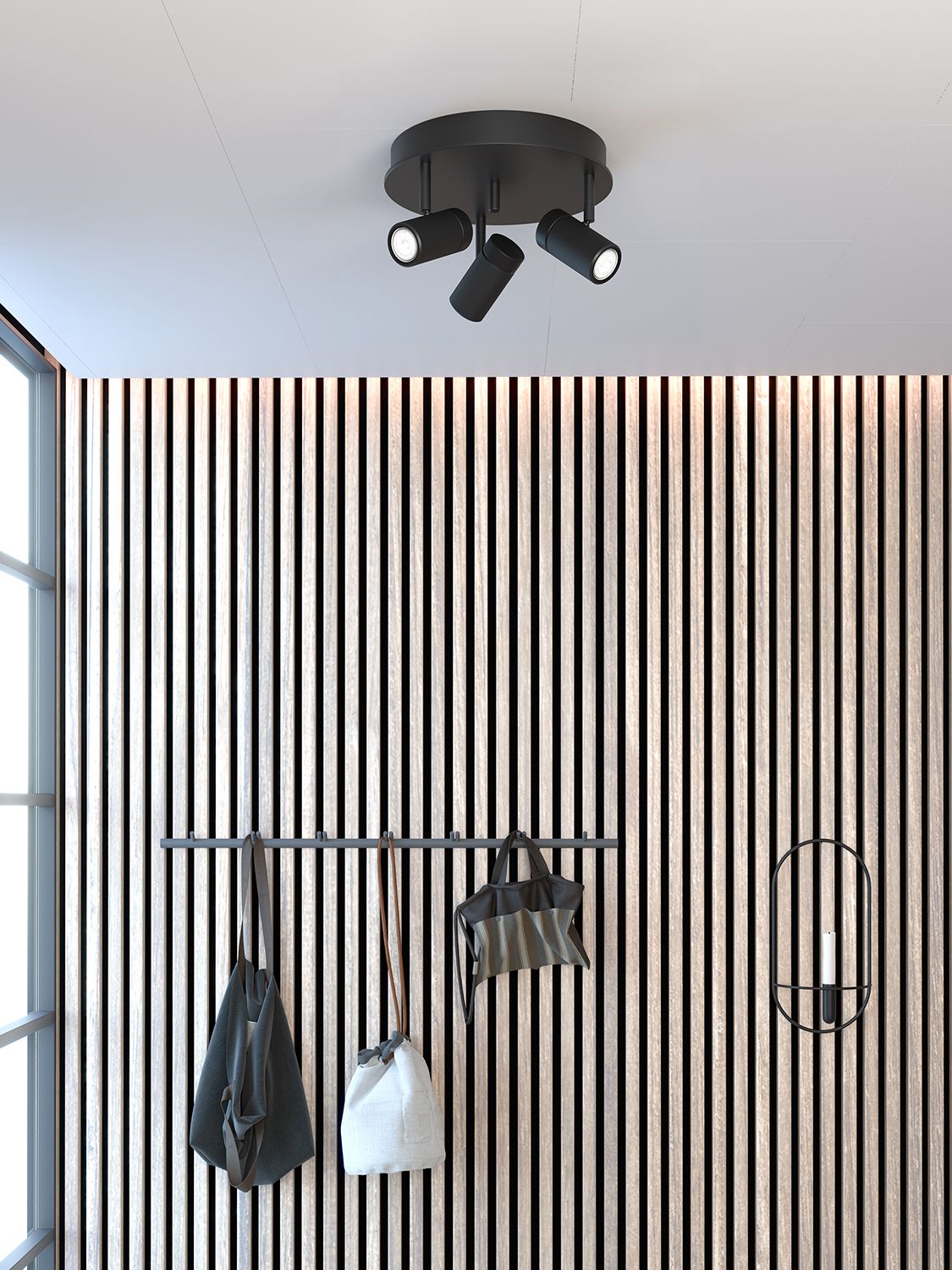 Holder spotlight in the hallway