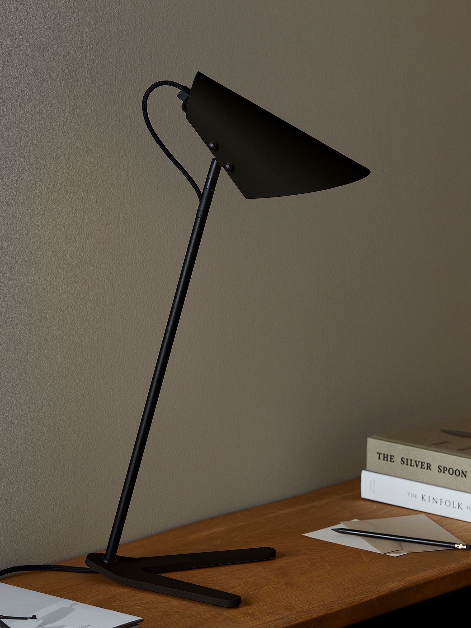 Vincent table lamp H600