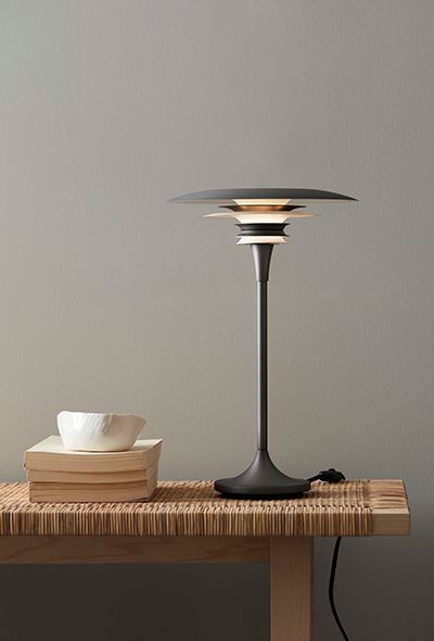 Diablo black table lamp