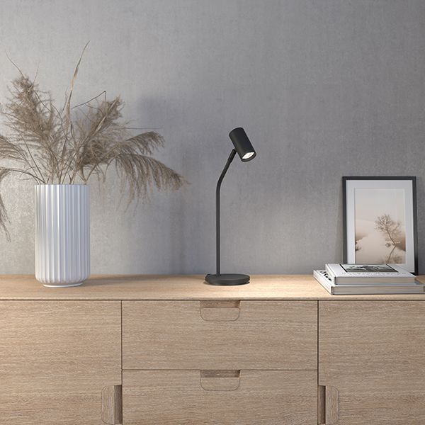 Tyson table lamp H540