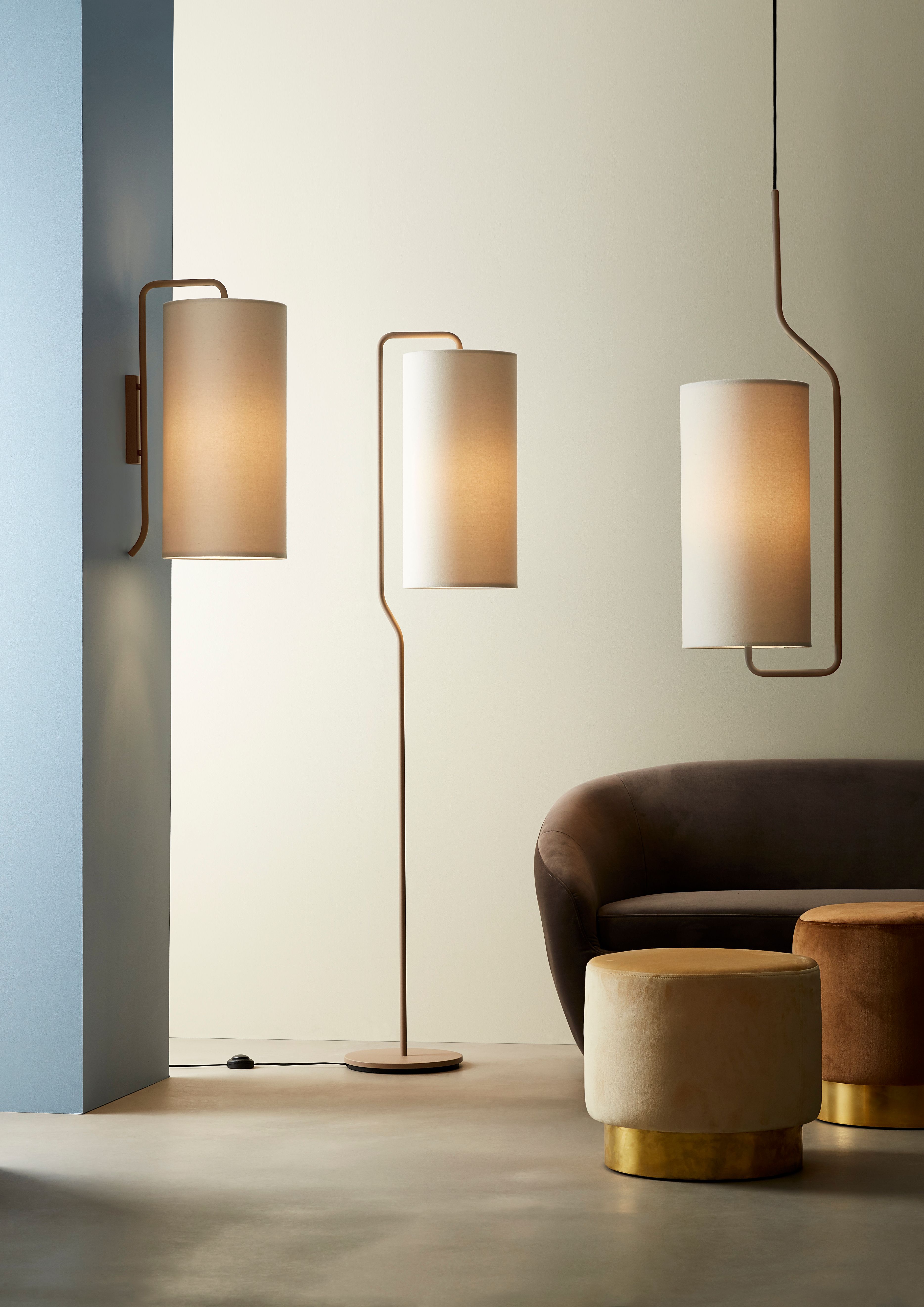 A wall lamp, a floor lamp and a pendant lamp in the same room