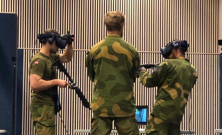 Utvikler virtuell virkelighet for forsvaret: Skaffet 6 millioner på fire timer