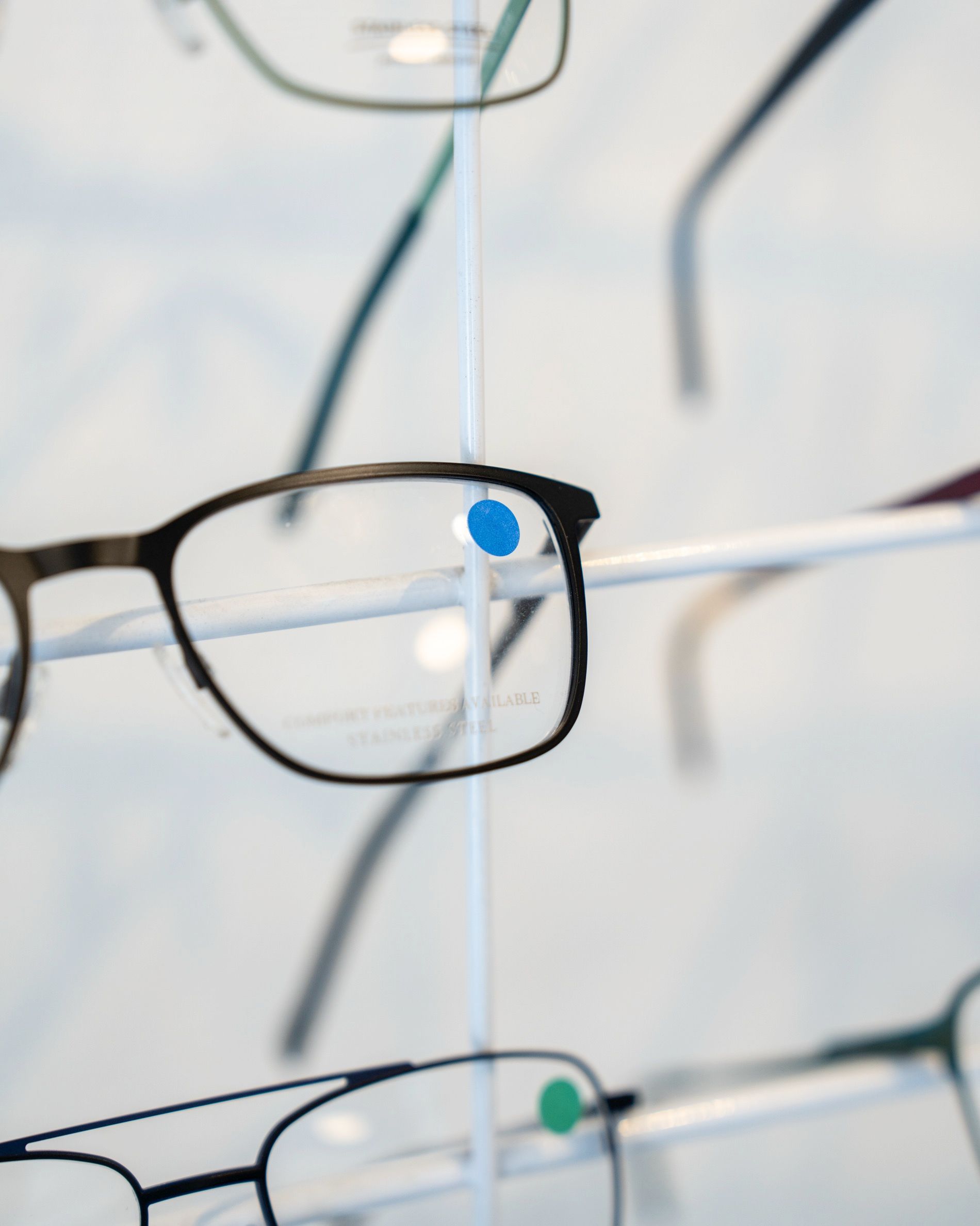 Designerbriller får nye glas sat i hos Optikhuset på Frederiksberg