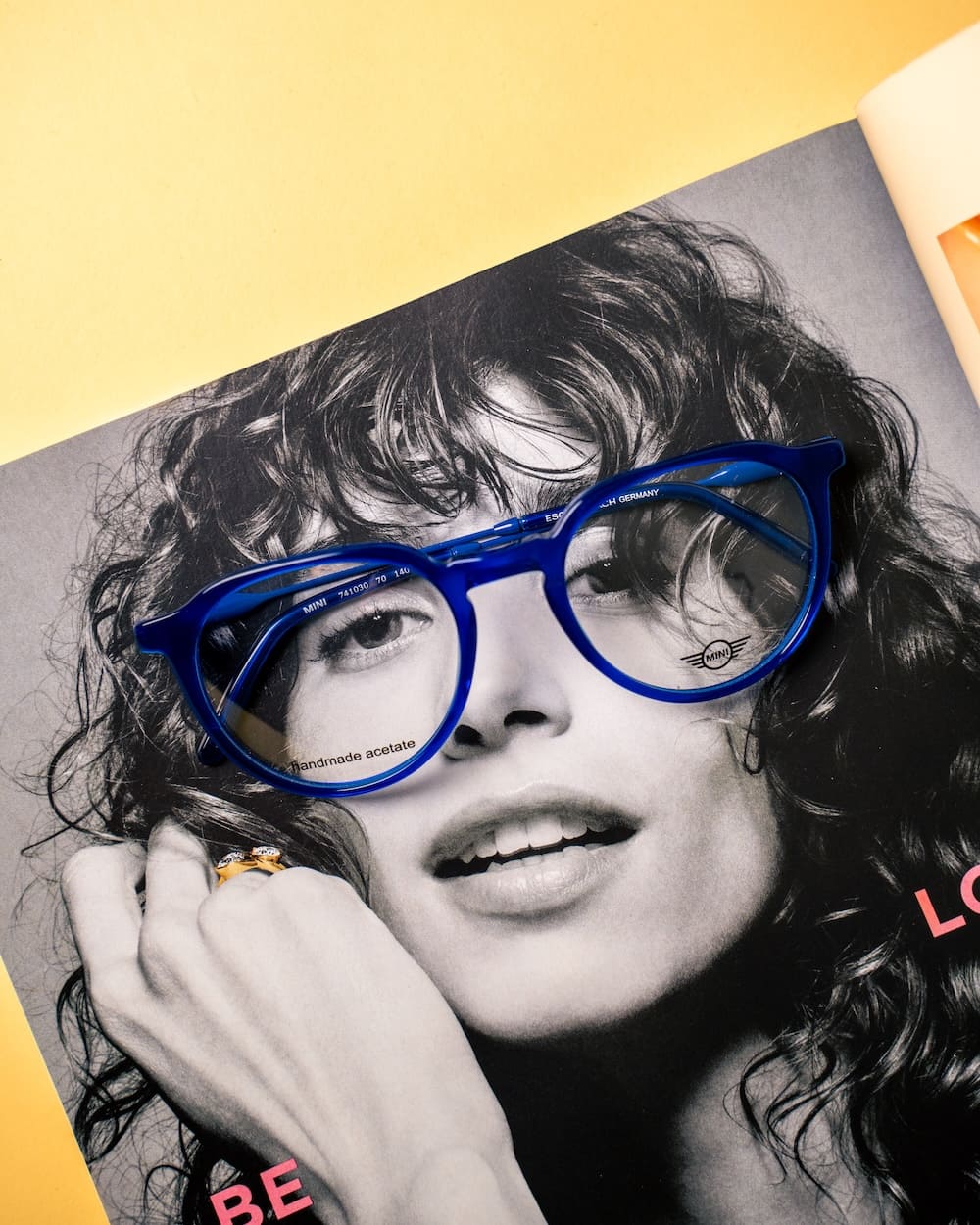 Stort udvalg af brillestel i alle former og farver hos Optikhuset Frederiksberg