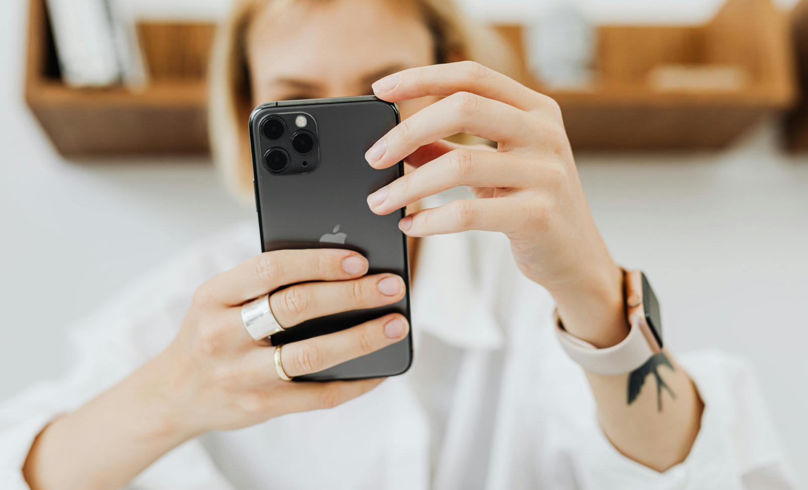 How to send calls directly to voicemail
