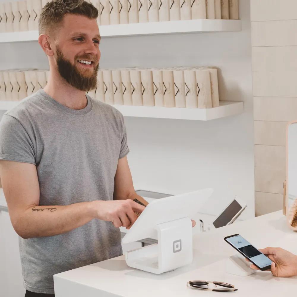 How to connect with your customers: strategies and tips