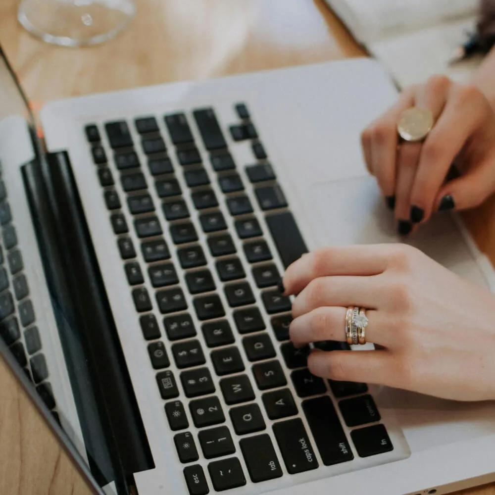 12 best AI tools for small businesses