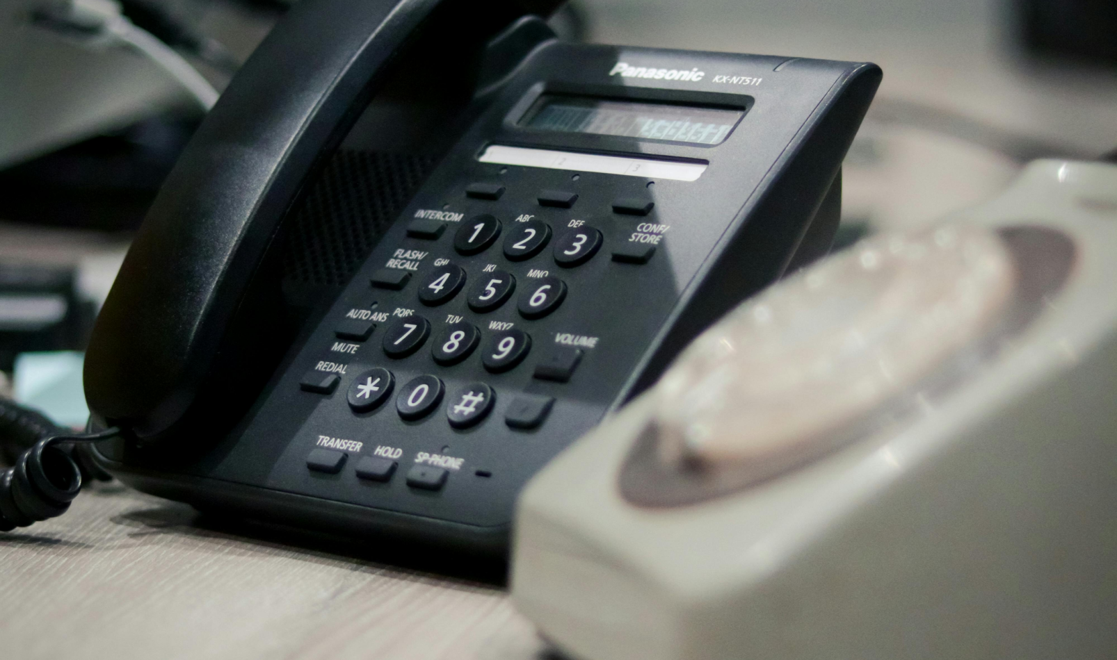 How to set up interactive menus and call routing for your business phone system