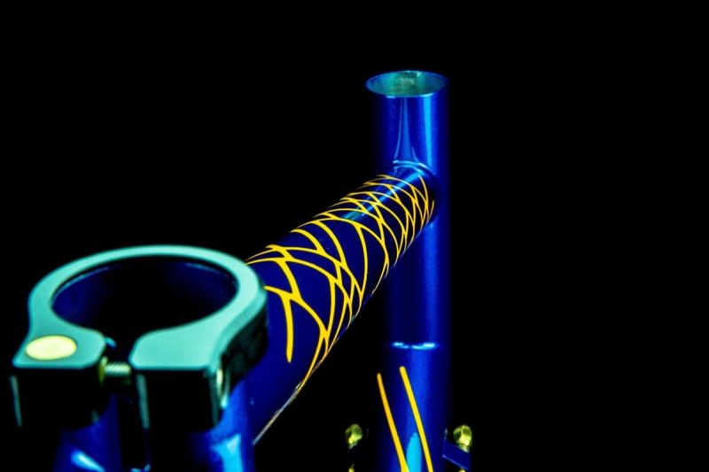 Pegoretti Conic graphic finish