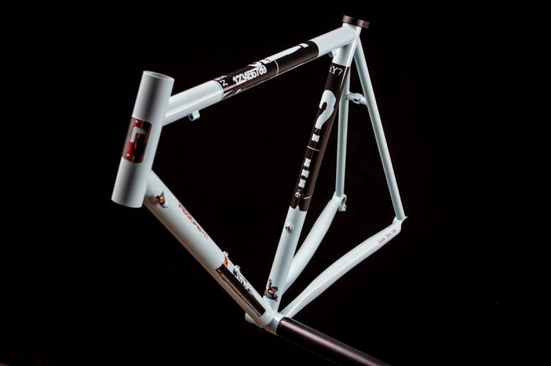Pegoretti Why Not graphic finish