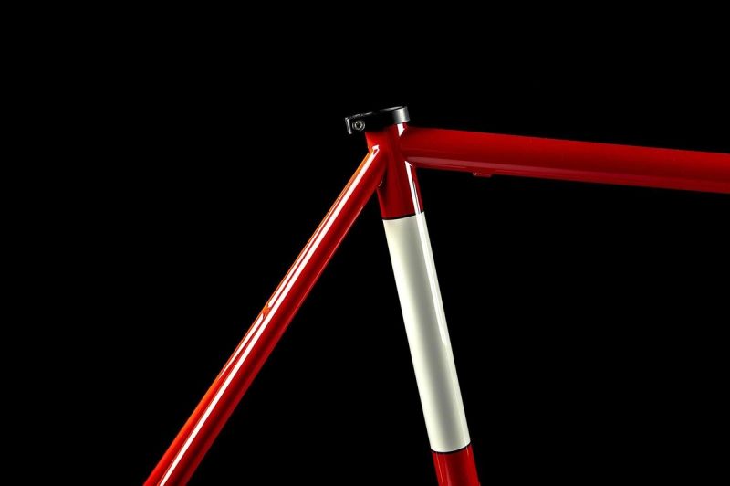 Pegoretti Faema graphic finish