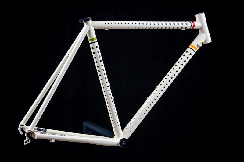 Pegoretti Tazza graphic finish