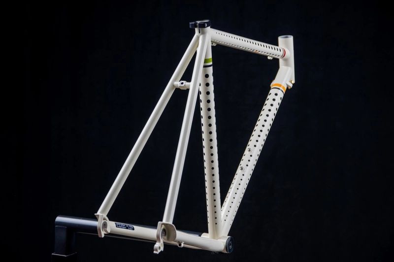 Pegoretti Tazza graphic finish