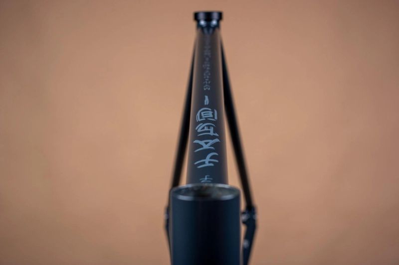 Pegoretti Fasoi graphic finish
