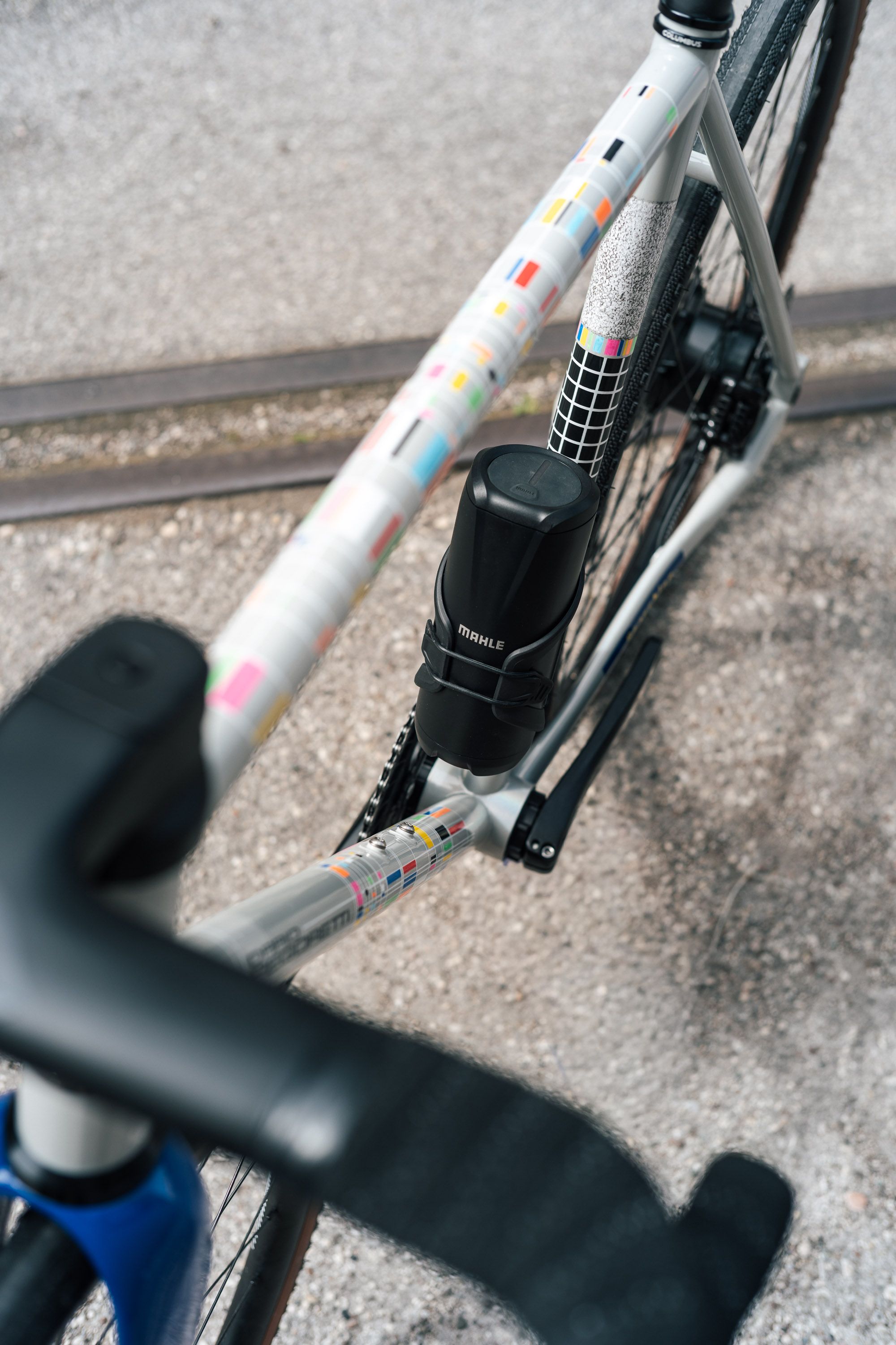 An e-addition and a new Pegoretti Graphic - No Signal